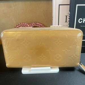Authentic Louis Vuitton Tan/Yellow Wallet